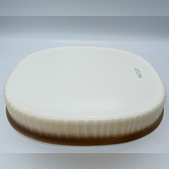 Vintage Corningware Oval French Bisque Open Roaster 2 1/2qt - Picture 9 of 12